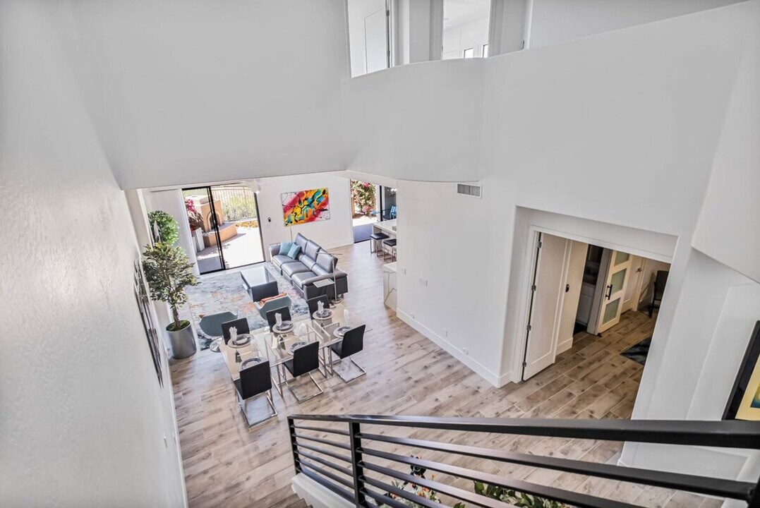 19550 N Grayhawk Dr in Scottsdale, AZ - Building Photo