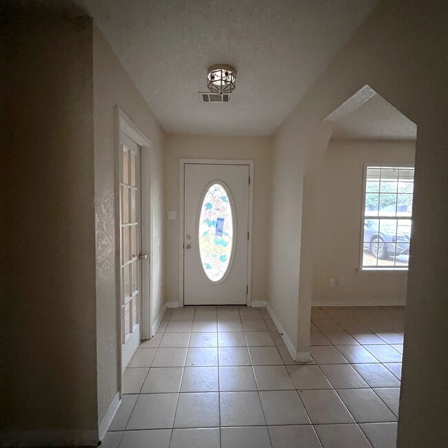 161 Pinehill Mnr in Leesville, LA - Building Photo - Building Photo