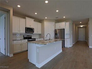 269 Spg Hl Lk Lp in Cape Coral, FL - Building Photo - Building Photo