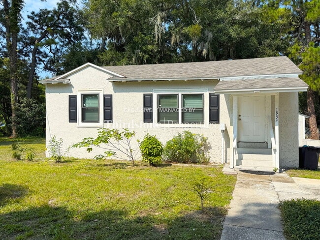 property at 1932 Jones St