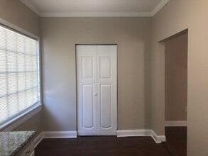 912 W 5th Ave in Gastonia, NC - Building Photo - Building Photo