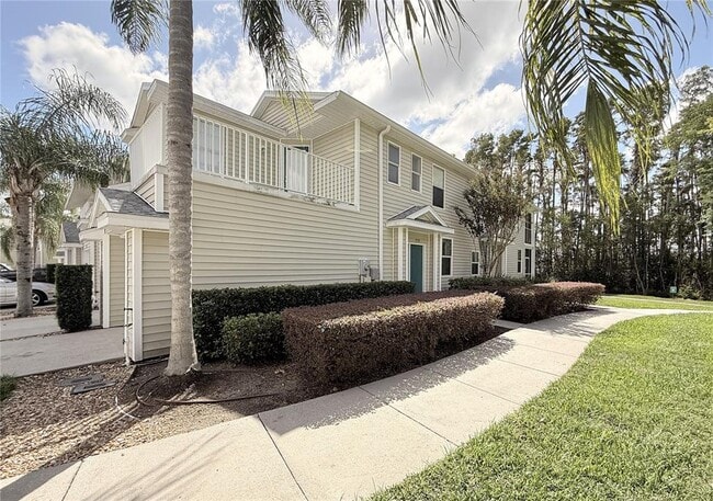 1719 Hammocks Ave in Lutz, FL - Building Photo - Building Photo