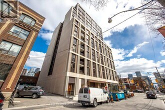 123-123 Portland St in Toronto, ON - Building Photo - Building Photo