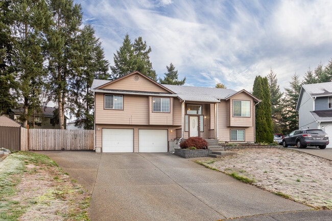 8529 199th St Ct E in Spanaway, WA - Building Photo - Building Photo