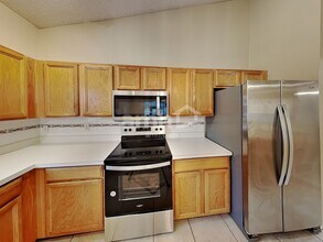 4490 Brookstone Ct in Orlando, FL - Building Photo - Building Photo