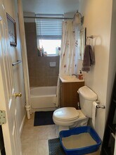 224 Hanover St, Unit 4 in Boston, MA - Foto de edificio - Building Photo