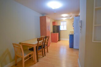 613 Westgate Ave, Unit B in University City, MO - Building Photo - Building Photo