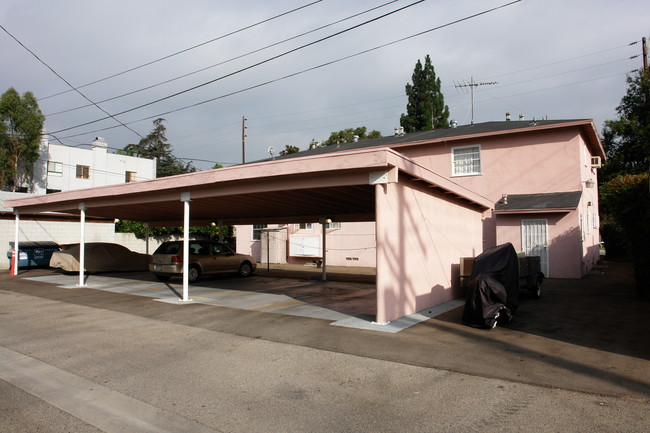 14310 Chandler Blvd in Sherman Oaks, CA - Building Photo - Building Photo