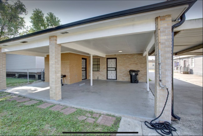 5009 N Villere St in New Orleans, LA - Building Photo - Building Photo