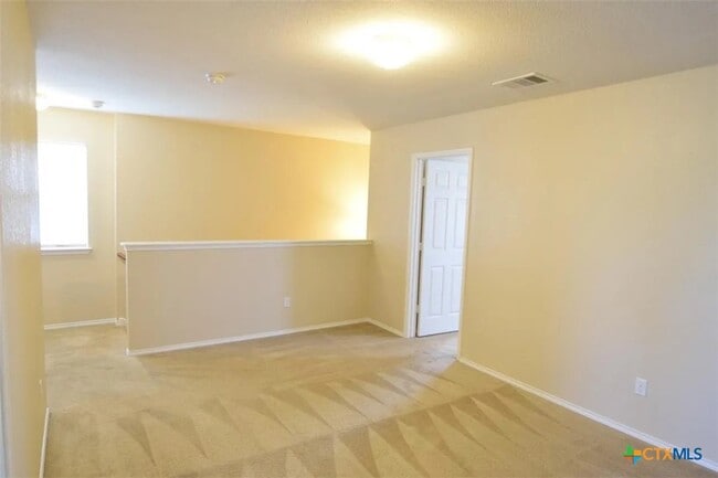 property at 108 W Gemini Ln