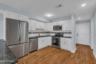 1136 Ocean Ave in Sea Bright, NJ - Building Photo - Building Photo