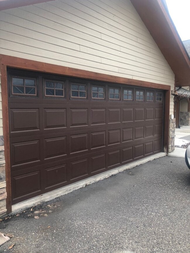 property at 2963 Warbler Way