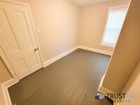 4839 Merion Ave photo'