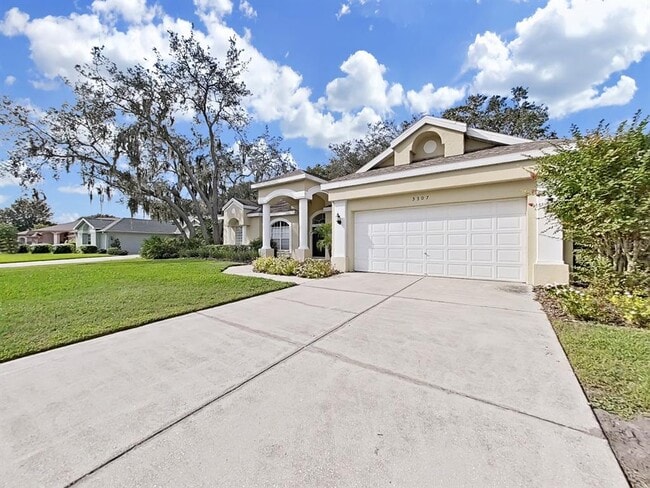 3307 Kilmer Pl in Plant City, FL - Building Photo - Building Photo