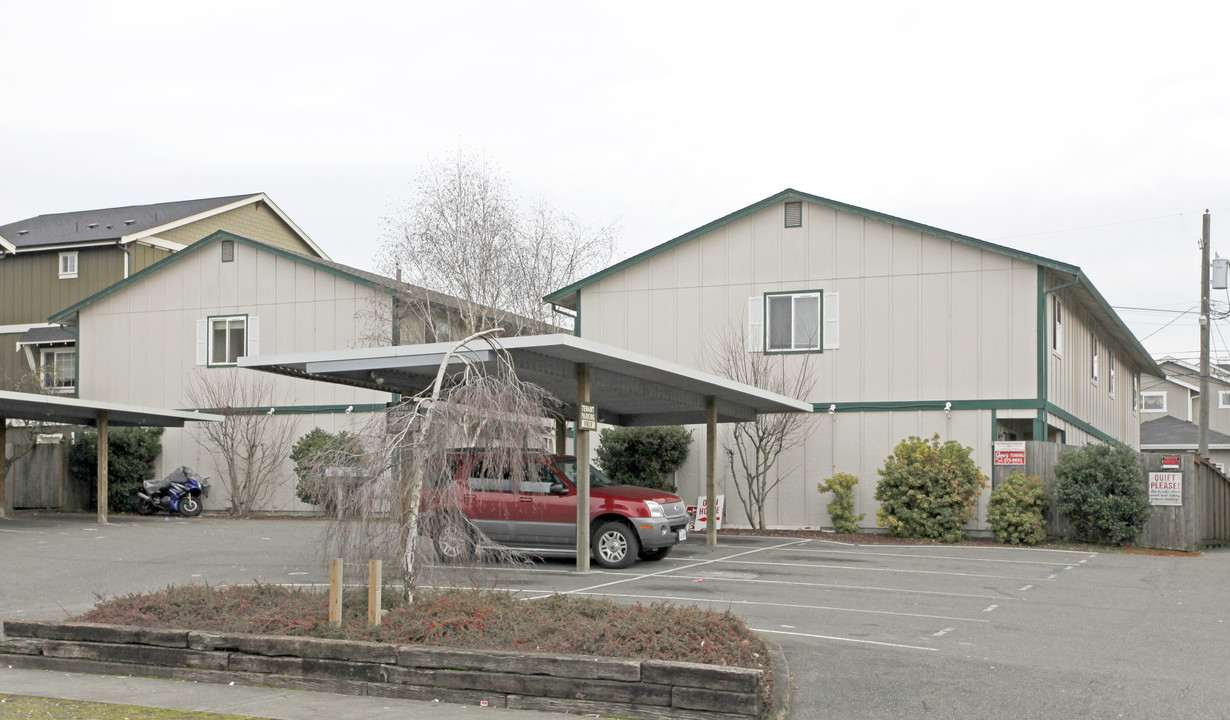 Puget Sound Avenue Apartments in Tacoma, WA - Building Photo