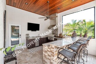 13634 Legends Walk Terrace in Lakewood Ranch, FL - Building Photo - Building Photo