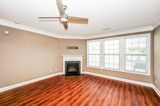 5830 Mitchell Grant Way in Charlotte, NC - Building Photo - Building Photo