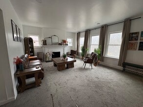 3317 Webb St in Detroit, MI - Building Photo - Building Photo