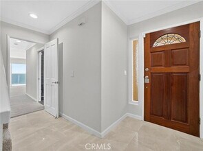 703 Esplanade in Redondo Beach, CA - Building Photo - Building Photo