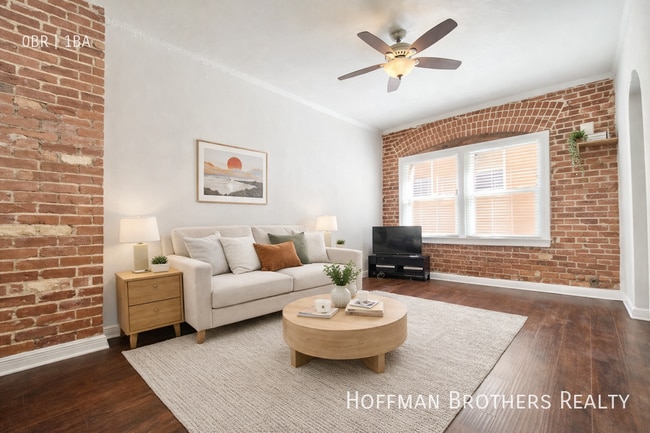 200 S Kenmore Ave, Unit 412