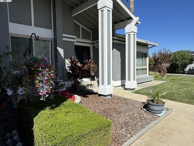 4359 Oakdale Pl in Pittsburg, CA - Building Photo - Building Photo