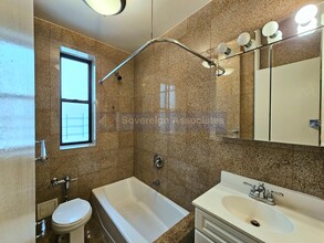 282 Cabrini Blvd in New York, NY - Building Photo - Building Photo