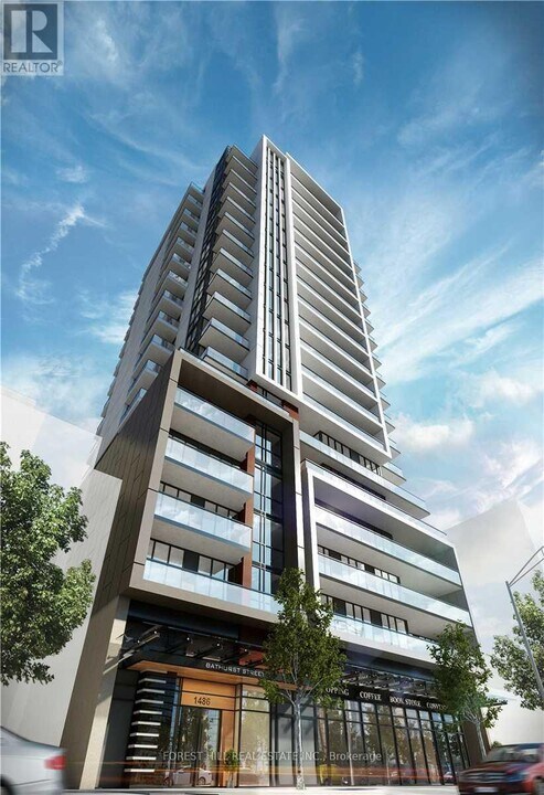 1486 Bathurst St in Toronto, ON - Building Photo