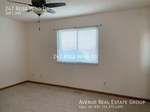 247 Rosewind Dr in O'Fallon, MO - Building Photo - Building Photo