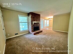 5808 E 107th Pl in Kansas City, MO - Building Photo - Building Photo