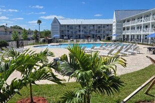 Parkview Village LLC in Kissimmee, FL - Building Photo