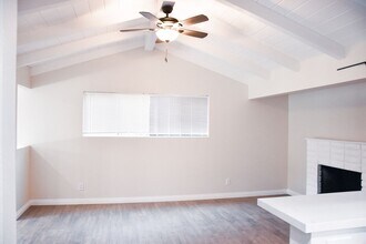 2318 E Coolidge Ave in Orange, CA - Building Photo - Building Photo