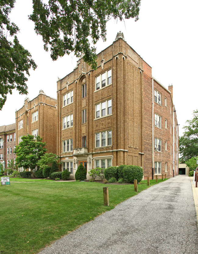 Traymore in Lakewood, OH - Building Photo - Building Photo