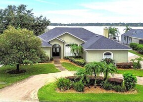 236 Ruby Lake Ln in Winter Haven, FL - Building Photo