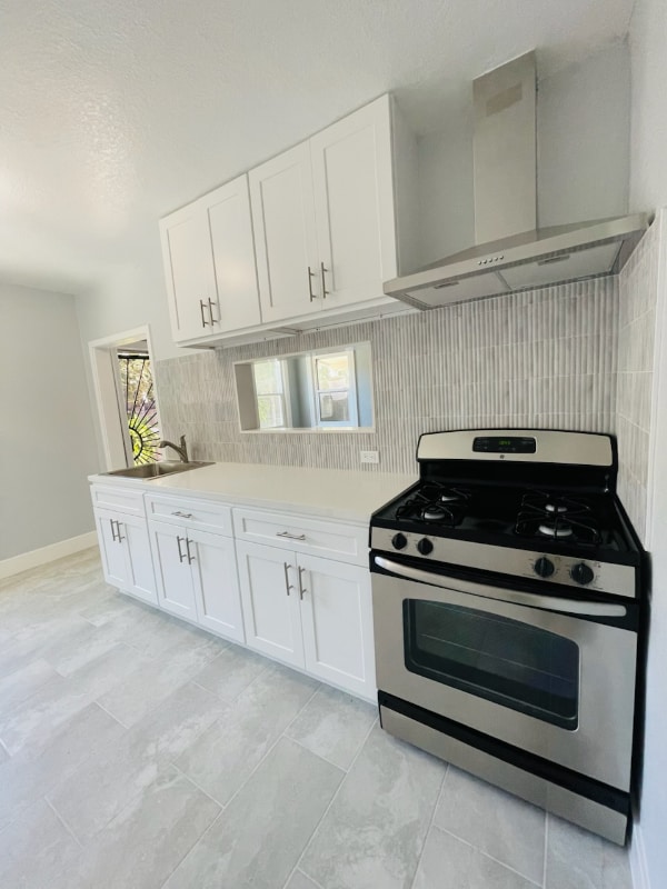 1341 W 90th Pl in Los Angeles, CA - Building Photo - Building Photo