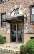 Stanford Arms Apartments in Seattle, WA - Foto de edificio - Building Photo