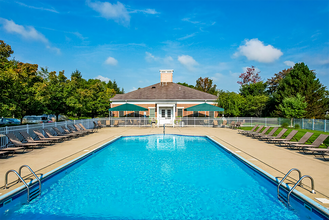 Berkley Manor in Cranberry Township, PA - Foto de edificio - Building Photo