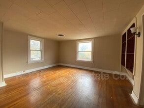 1606-1608-1608 W High St in Springfield, OH - Foto de edificio - Building Photo