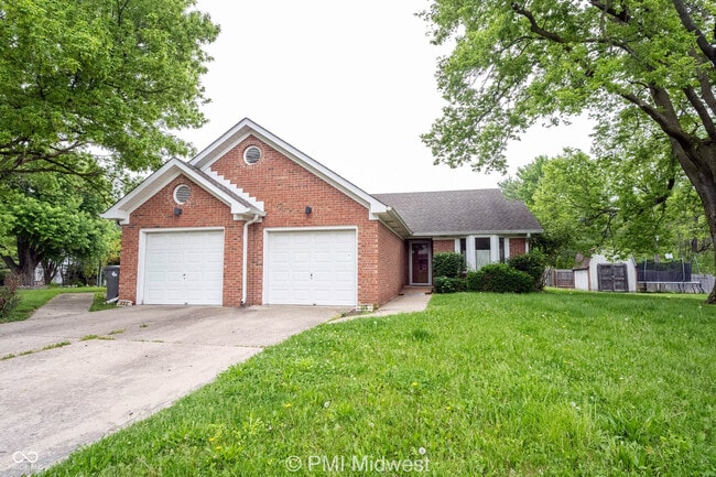 property at 406 E Tulip Dr