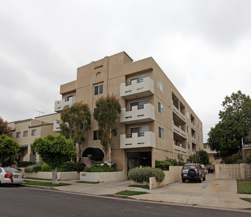 1826 Butler Ave in Los Angeles, CA - Building Photo