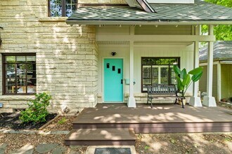 1806 Eva St in Austin, TX - Building Photo - Building Photo