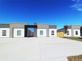 3400 Ventura Ave, Unit 4 in McAllen, TX - Building Photo