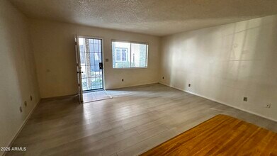 700 W University Dr in Tempe, AZ - Building Photo - Building Photo