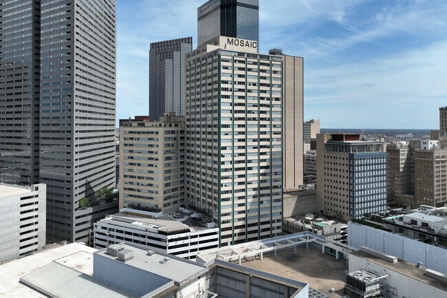 Mosaic Dallas in Dallas, TX - Foto de edificio - Building Photo