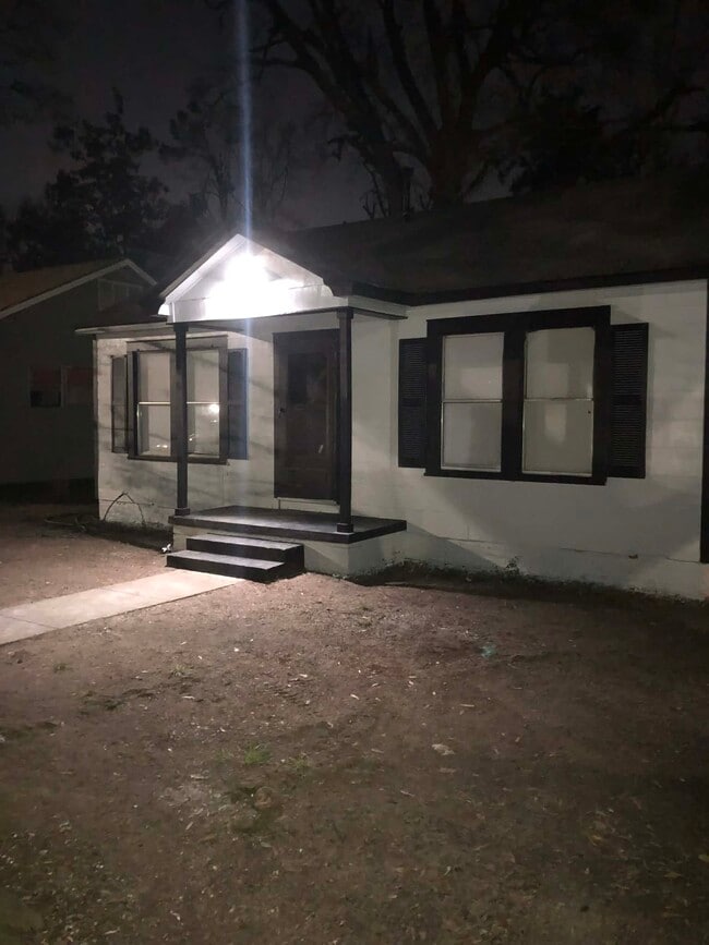 property at 1307 Florida St