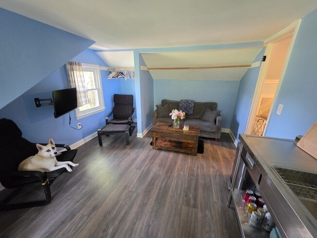 4 Zucker Ln in Mine Hill, NJ - Foto de edificio - Building Photo