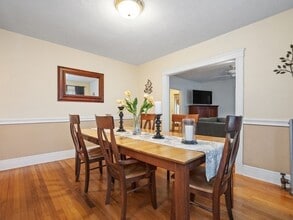 78-80 Elson Rd, Unit 80 in Waltham, MA - Foto de edificio - Building Photo