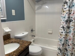 8714 4th Ave, Unit Apartment 2 in North Bergen, NJ - Building Photo - Building Photo