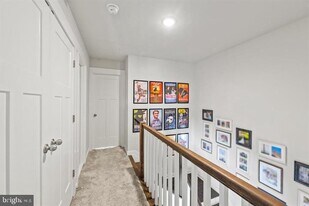 1304 Sandoval Ct in Frederick, MD - Building Photo