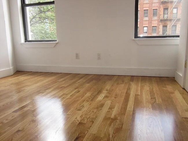 198 Wilson St in Brooklyn, NY - Building Photo - Building Photo