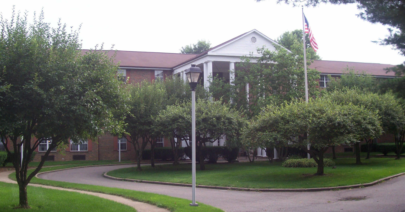 Windsor Place in Lancaster, OH - Foto de edificio